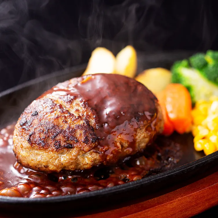 洋食メニューの風味の奥行き